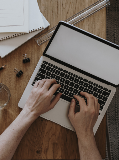 Arbeiten nach Leistenbruch-OP.